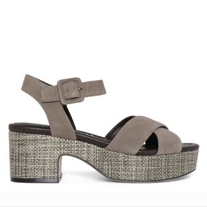 Donald Pliner Dorothy Platform Block Heel Sandal in Taupe Size 6.5